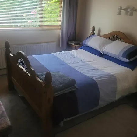 度假居 The Railway - 4 Bedrooms Sleeps 11 Pets Ok 莫特