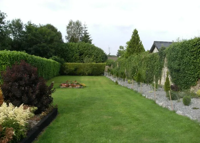 The Railway - 4 Bedrooms Sleeps 11 Pets Ok *