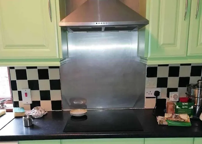 The Railway - 4 Bedrooms Sleeps 11 Pets Ok Сasa de vacaciones Moate